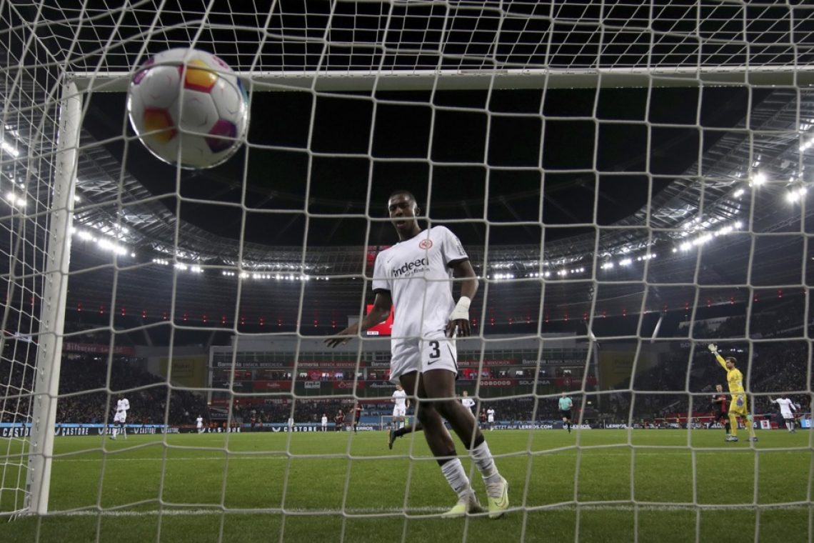 Bayer in Bayern nadaljujeta mrtvi tek