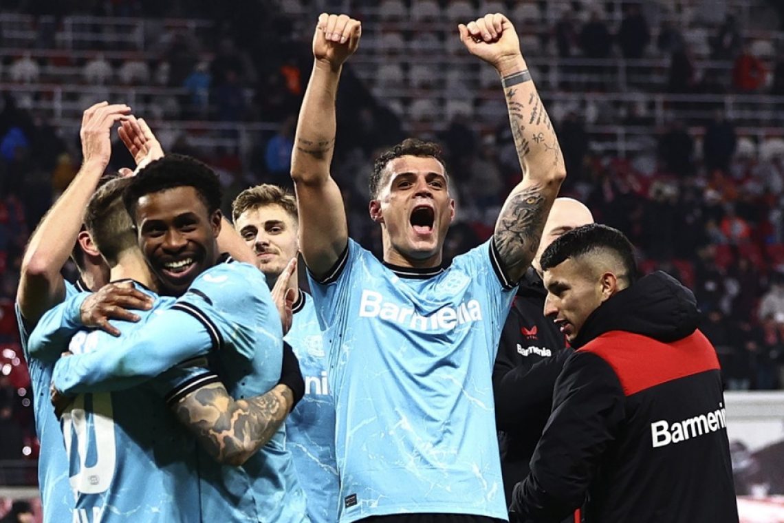 Bayer ob koncu strl Leipzig, visoka zmaga Dortmunda, poraz Stuttgarta