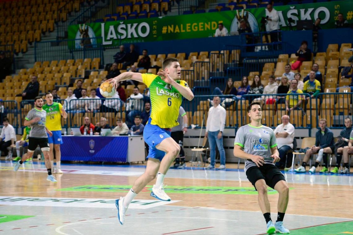 Rokometaši Celja Pivovarne Laško so premagali Dobovo s 45:29