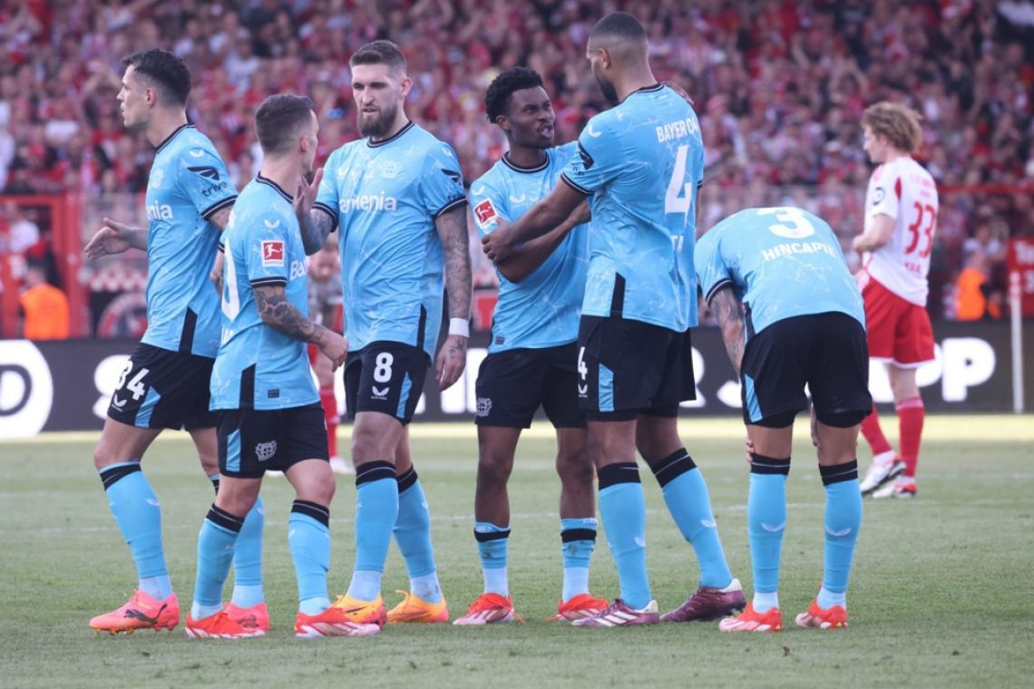 V Nemčiji Leverkusen na poti do prvega naslova, pri Bayernu še ne menjajo trenerja