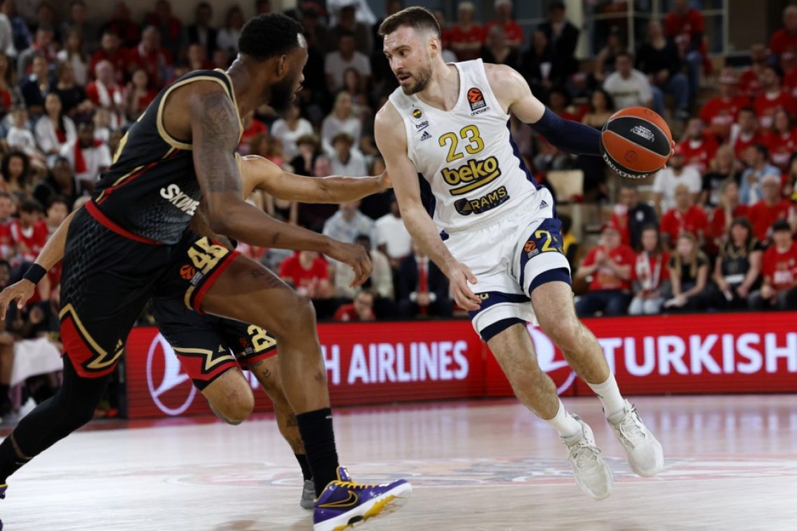 Fenerbahče in Olympiakos do prednosti v četrtfinalu