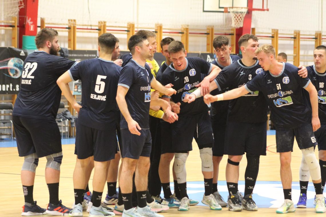 Rokometaši Dobove so doma izgubili proti novomeški Krki s 25:35 