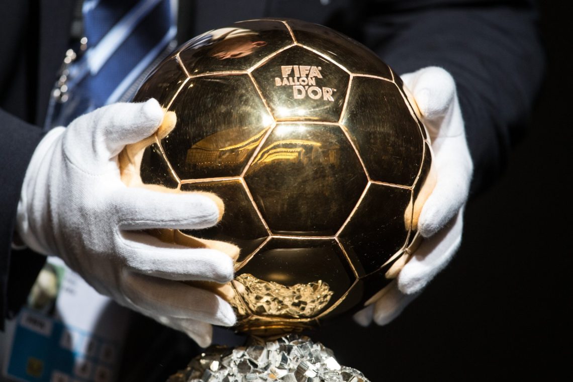 V Franciji bodo dražili Maradonovo zlato žogo
