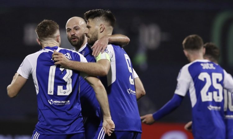 Dinamo sedmič zapovrstjo hrvaški prvak