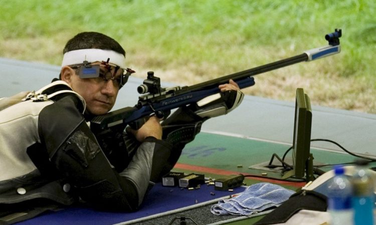 Rajmond Debevec v Osijeku evropski prvak na 300 m leže