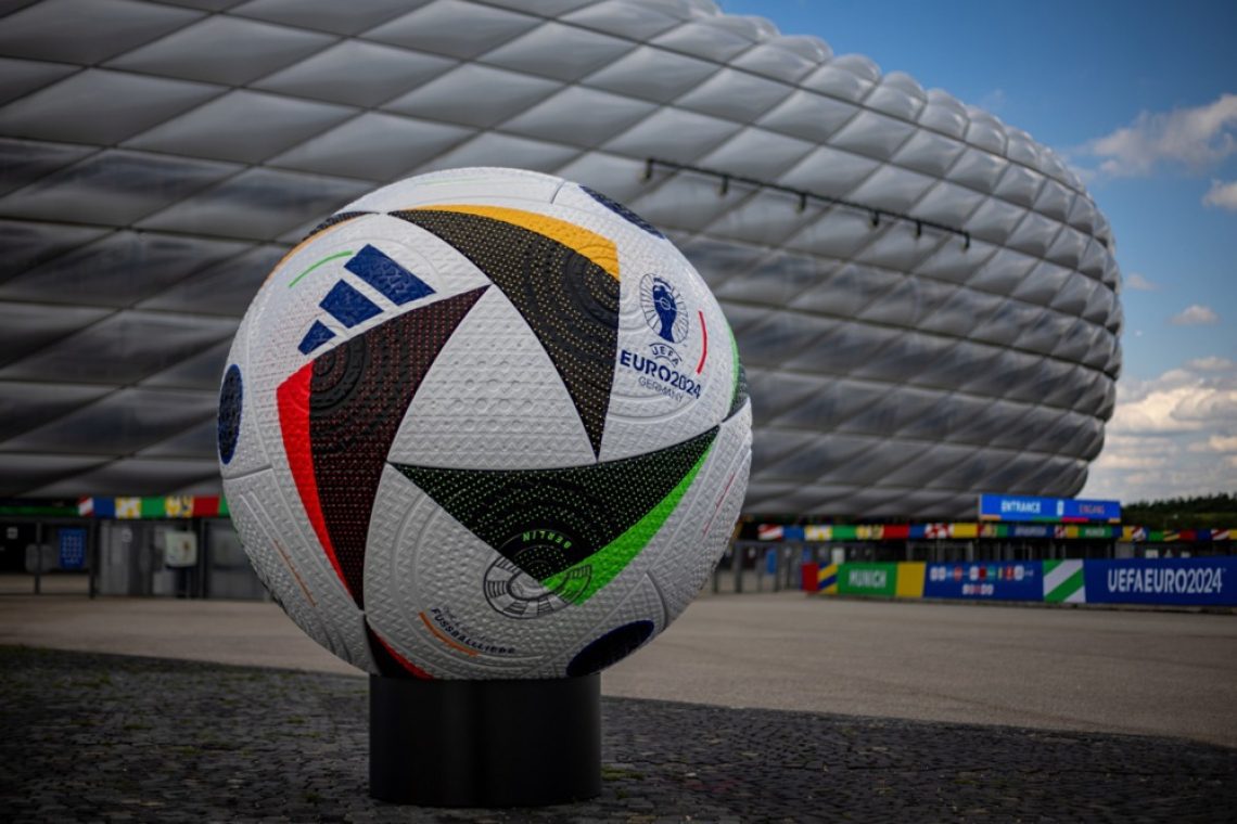 Nemčija in Škotska odpirata evropsko nogometno prvenstvo