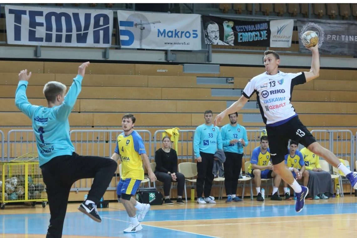 Rokometaši Rika Ribnice so v gosteh premagali Koper s 36:24