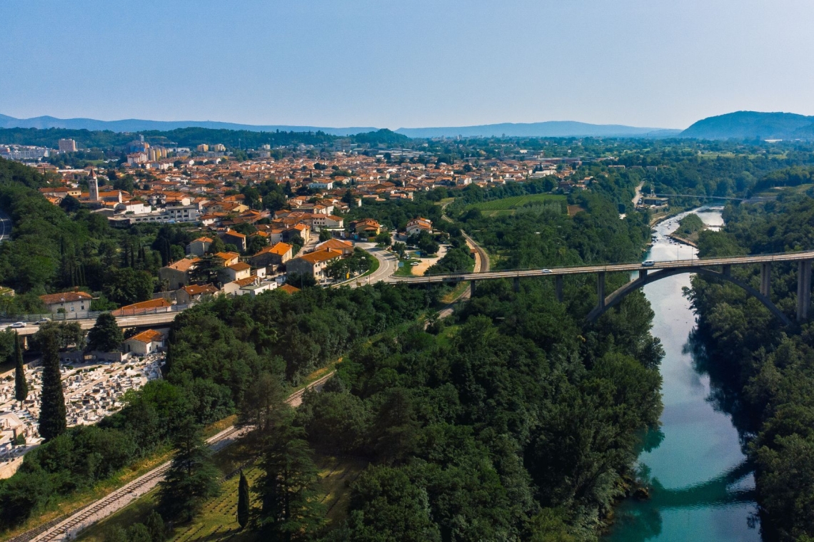 Mestna občina Nova Gorica objavila javni anonimni natečaj za celostno grafično podobo