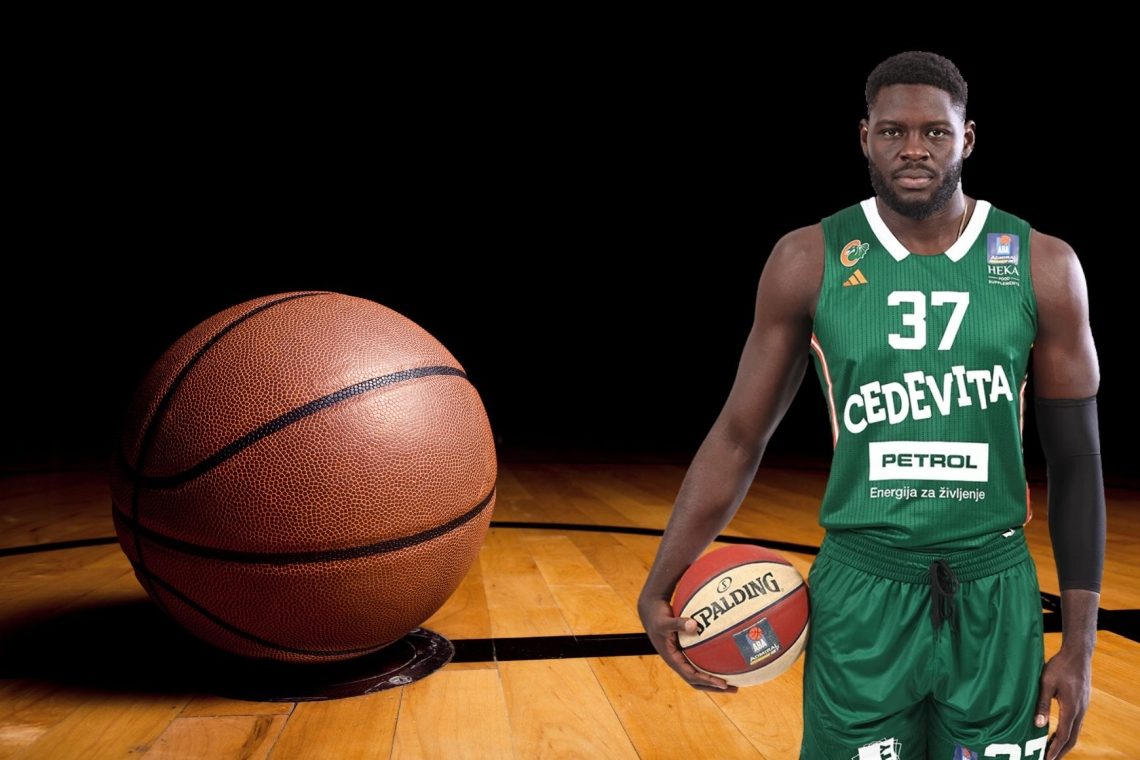 Cedevita Olimpija se je razšla s košarkarjem Ogbeidejem