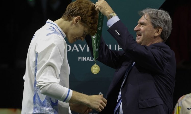 Na lestvici ATP brez večjih sprememb