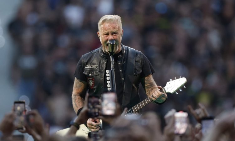 Se obeta skupni album med Jamesom Hetfieldom in Jerryem Cantrellom