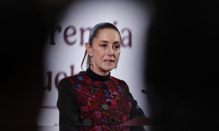 Predsednica Mehike v odgovor Trumpu predlaga preimenovanje ZDA v Mehiško Ameriko