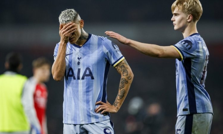Arsenalu londonski derbi proti Tottenhamu