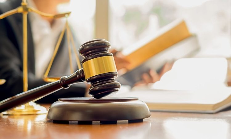 Obsodba na sedem let zapora za uboj partnerice v Ljubljani v presoji na višjem sodišču