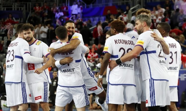 Francozi po norem zaključku v polfinale SP