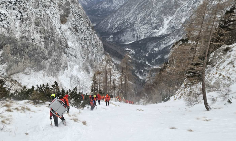 Leto 2024 po dolgem času ni bilo rekordno po številu nesreč v gorah