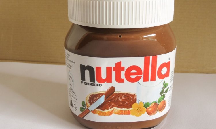 Razkrita zgodba črke N v Nutelli