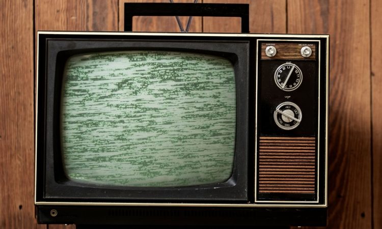Telemach umaknil štiri televizijske programe
