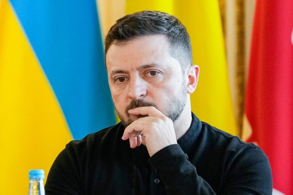 Zelenski: Ukrajina pripravljena sodelovati s Trumpom za trajen