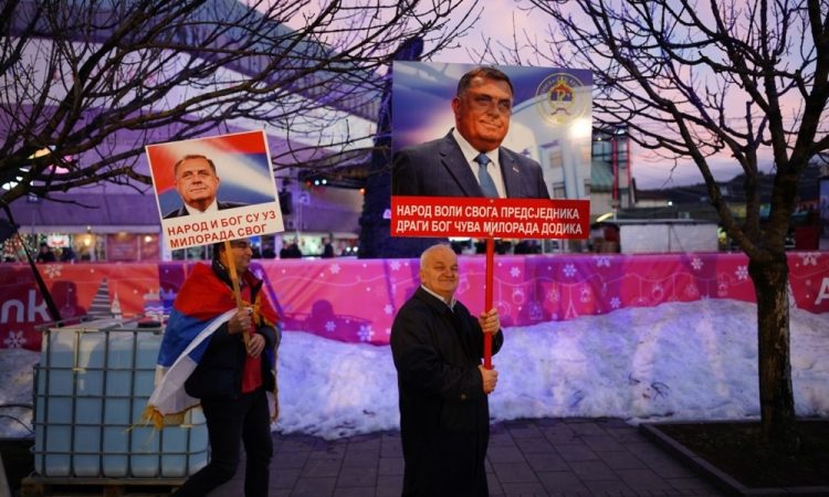 Parlament Republike Srpske začel postopek za novo ustavo