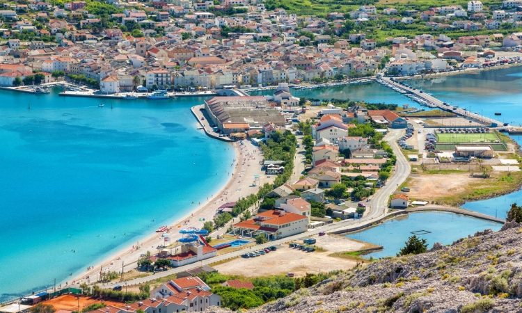 Denar iz ukrajinske korupcijske afere končal v hotelih na Hrvaškem