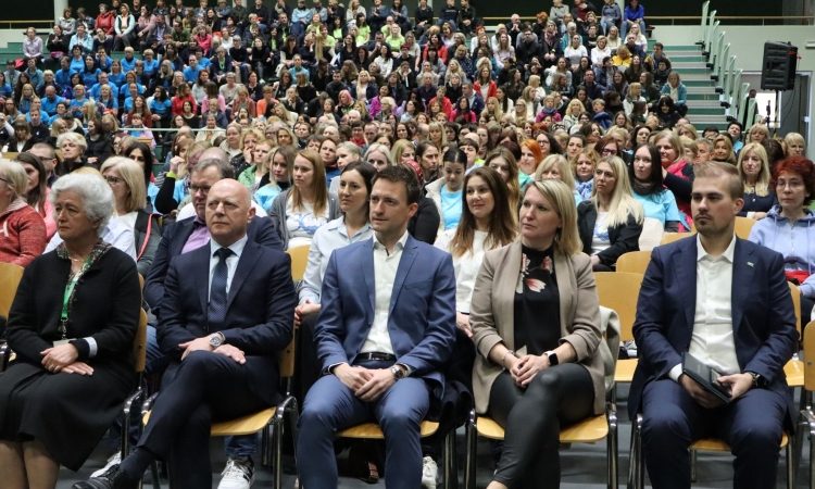 V Sloveniji obeležujemo trideset let delovanja upravnih enot
