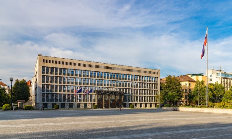 Na Trgu republike poklon žrtvam komunističnega nasilja