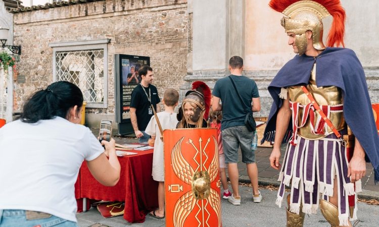Rimljani ponovno zavzeli Ljubljano in privabili več kot 1500 obiskovalcev