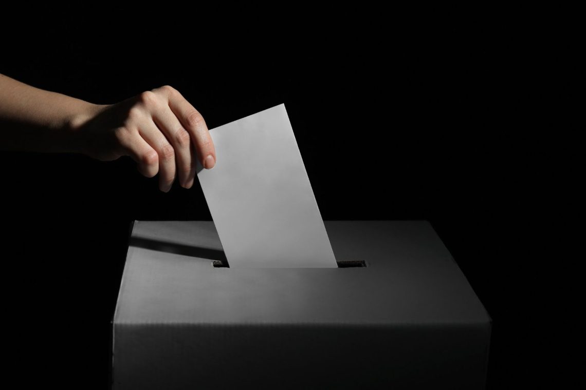 Referendum o pomoči pri prostovoljnem končanju življenja 23. novembra