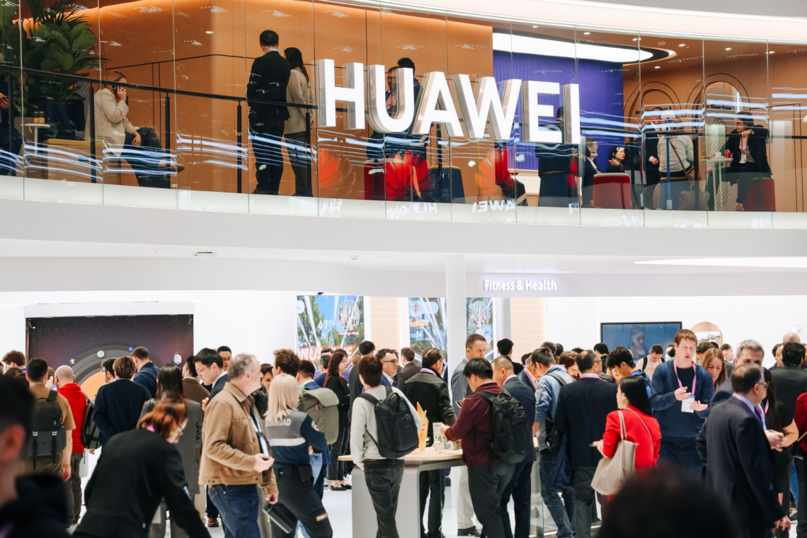 Huawei na MWC 2026 predstavil vizijo pametnega življenja prihodnosti