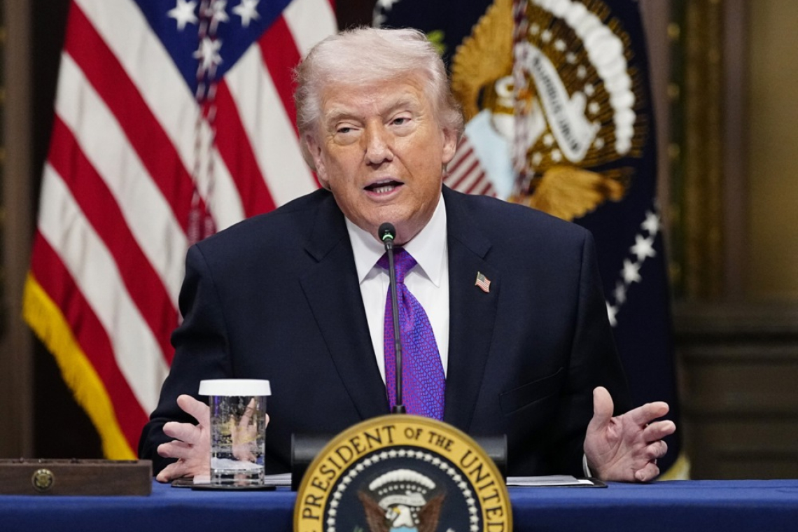 Trump napovedal nadaljevanje napadov na Iran