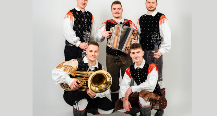 Nagajivi Tris z novo polko napovedujejo koncert